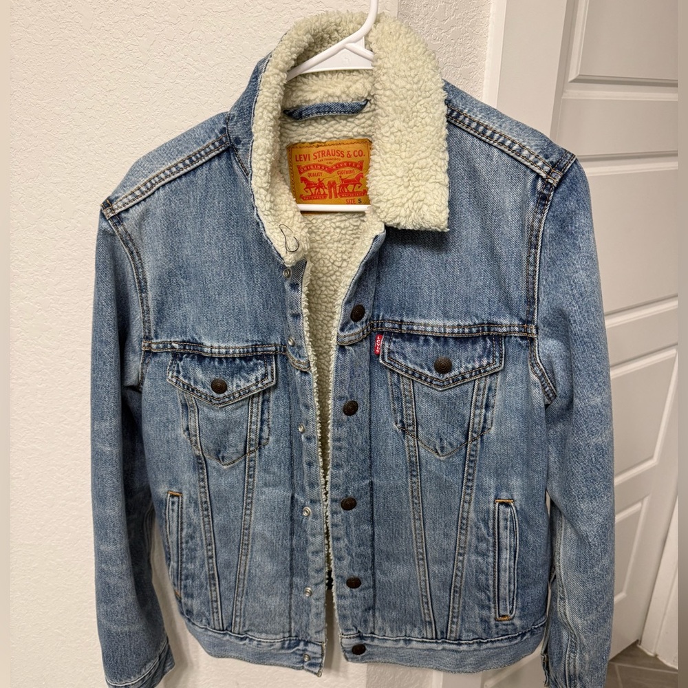 Levi's Cream Sherpa Lined Jacket